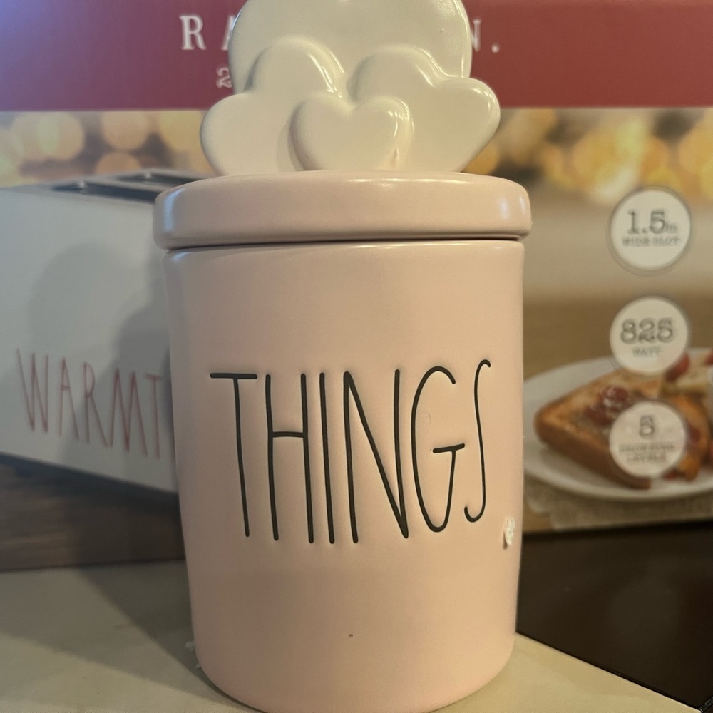 Rae Dunn canister